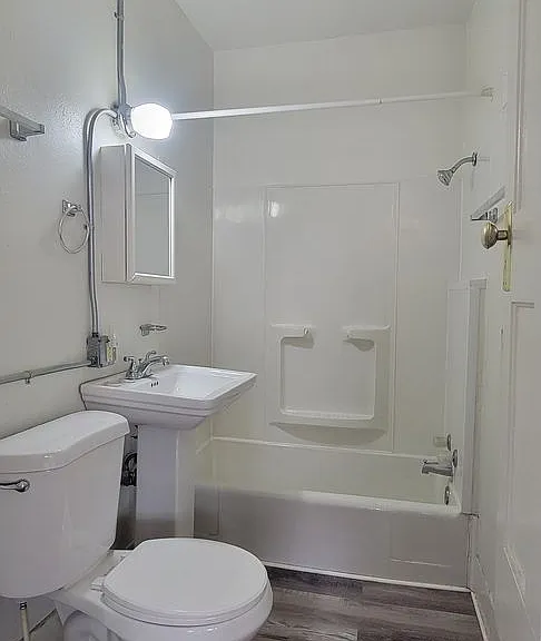 428 Greenwood Ave — Photo 9