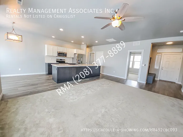11310 W Flute St — Photo 3