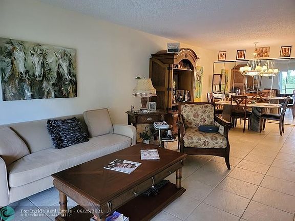 4th image of 8260 SW 24th St APT 6109