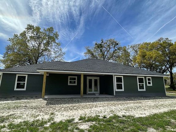 3rd image of 331 SW Legacy Gln