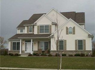 51 Avian Way, Lancaster, NY 14086