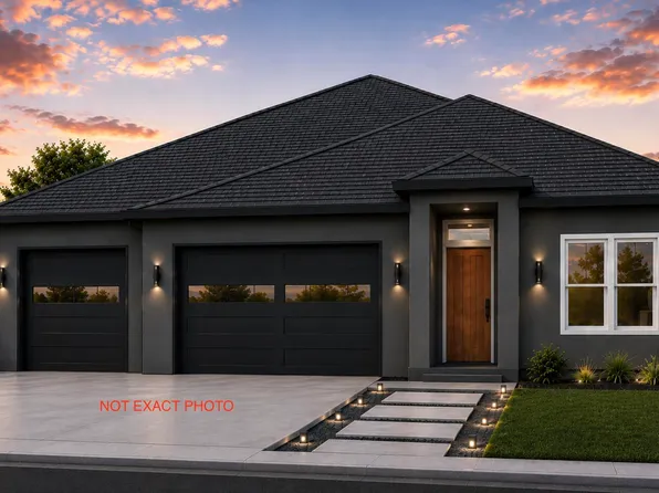 320 Hogan St, Sunnyside, WA 98944