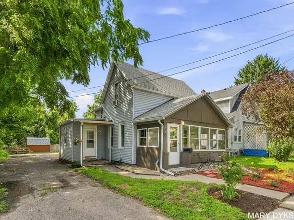823 Prospect Ave NE, Grand Rapids, MI 49503