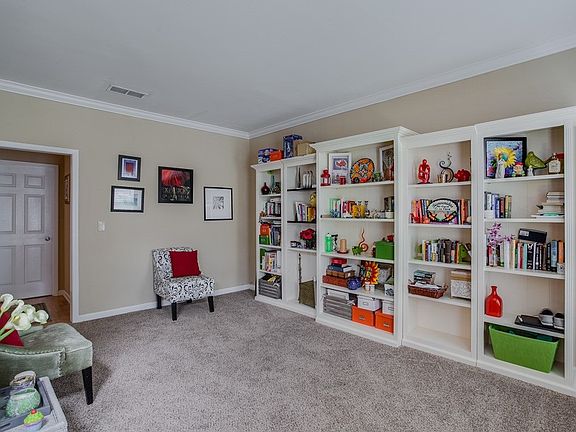 4th image of 1554 Highland Oaks Ct