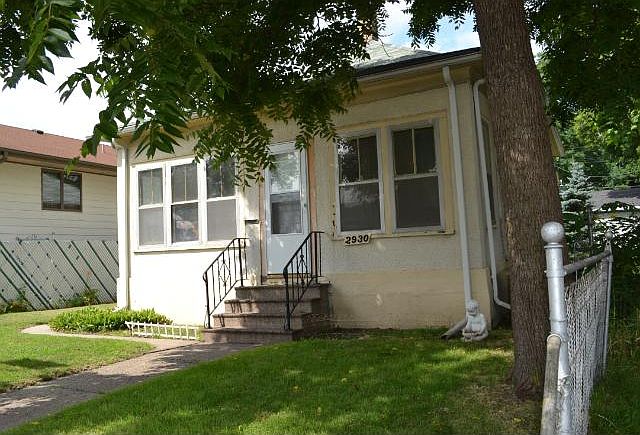 1st image of 2930 31st Ave S
