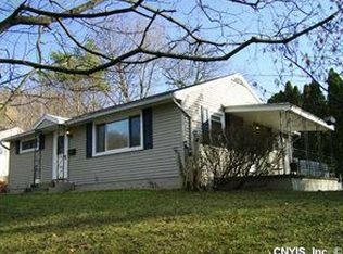195 Thurlow Dr, Syracuse, NY 13205