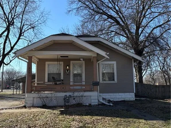 924 E 5th St, Pittsburg, KS 66762