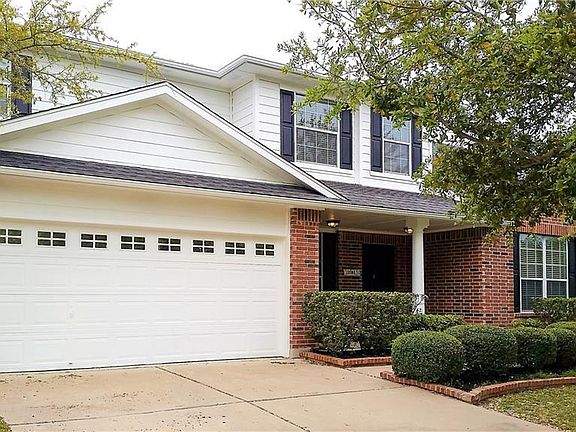 3rd image of 3219 Saint Genevieve Dr