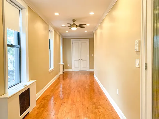 Rented by EXR | media 14