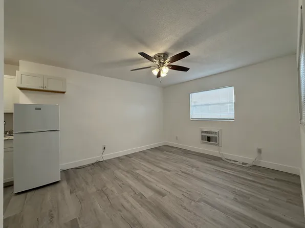 1009 NW 30th Ct #3, Fort Lauderdale, FL 33311