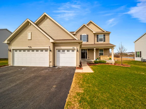 71 Stockholm Ave, Volo, IL 60020