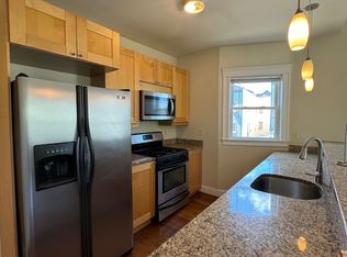 6 Giles Park APT 2, Somerville, MA 02143