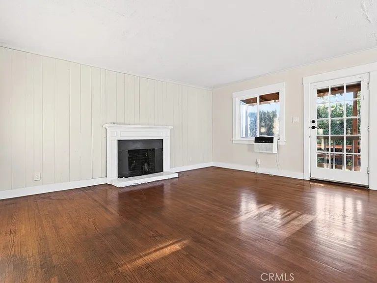 316 W Kenneth Rd — Photo 13