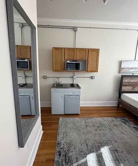 38 Green St #202 — Photo 5