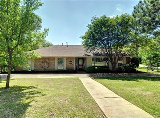 513 Leavalley Ln, Coppell, TX 75019