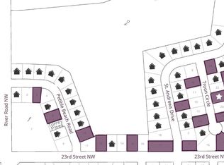 2416 Troon Cir NW, East Grand Forks, MN 56721