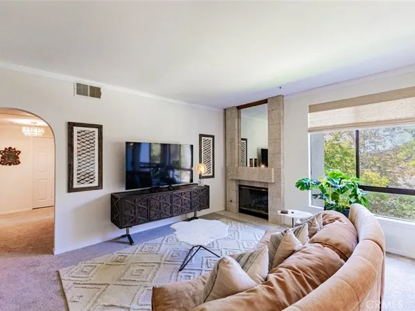 5875 Friars Rd APT 4201, San Diego, CA 92110