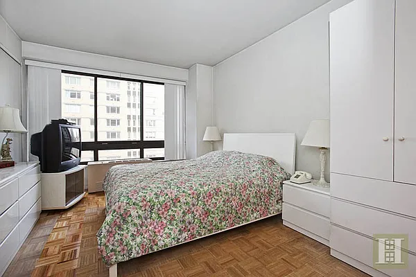 Sold by Halstead Real Estate | media 13