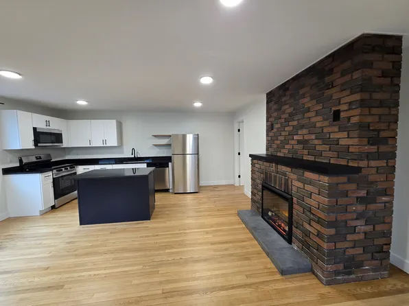 20-22 Poirier Pl, Burlington, VT