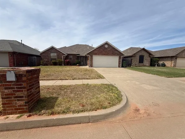 616 Morningside Dr, Yukon, OK 73099