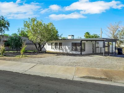227 Nebraska Ave, Henderson, NV, 89015