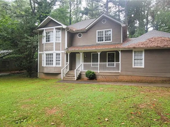 800 Post Road Cir, Stone Mountain, GA 30088
