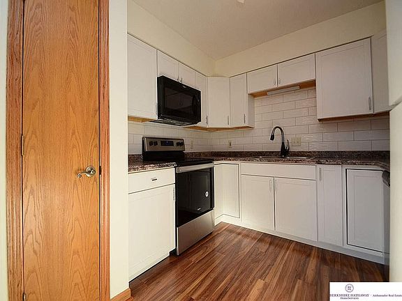 5th image of 19911 Robinhood Ln