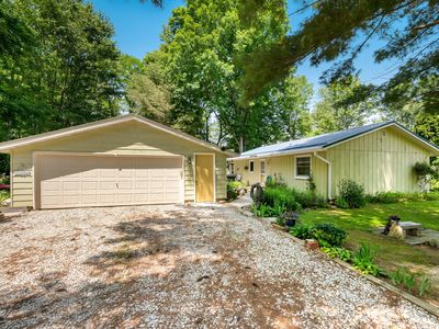 6521 Snug Harbour Ln, Unionville, IN, 47468