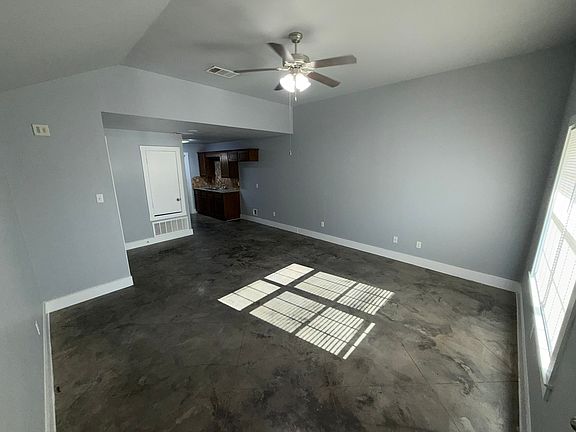 4th image of 1014 S 10th St #B