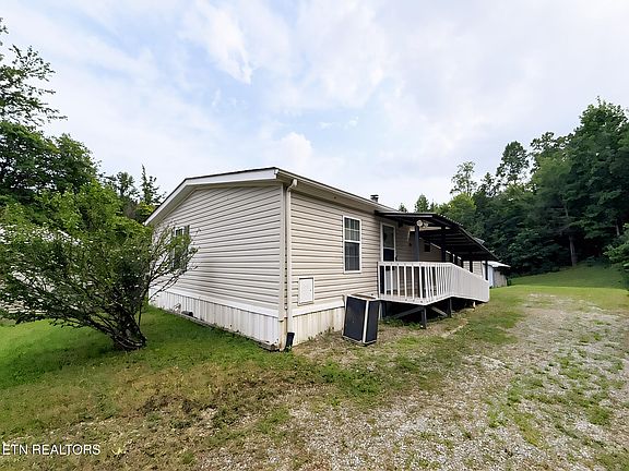 2nd image of 468 Easter Ln