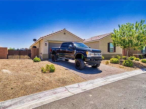 3rd image of 2659 Glen Valley Ave