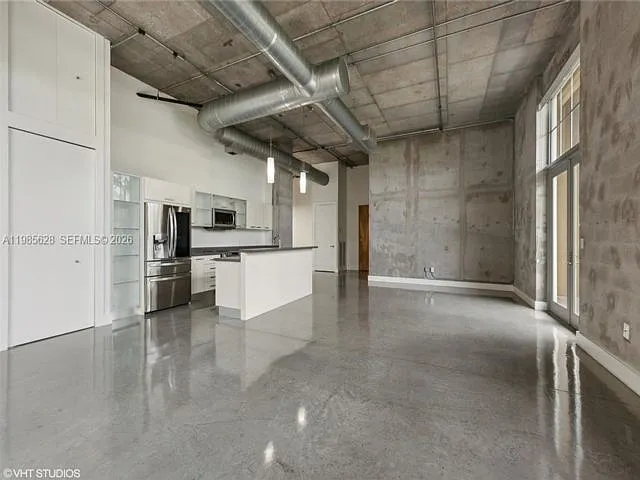 434 NW 1st Ave #302 — Photo 9