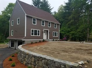 9 Sandra Cir, Mendon, MA 01756