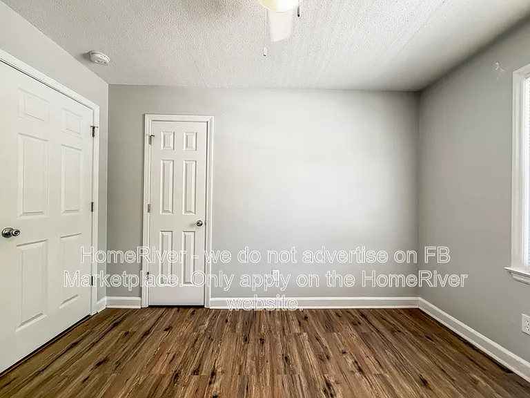 2408 Hart St — Photo 15