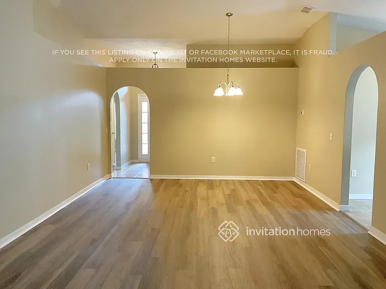 1450 Mycroft Dr — Photo 6