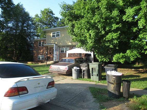 2nd image of 4003 21st Ave