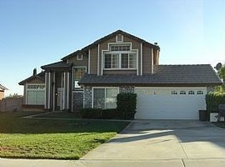 2983 W Briarwood Dr, San Bernardino, CA 92407