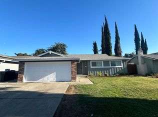 52 Lochmoor Cir, Sacramento, CA