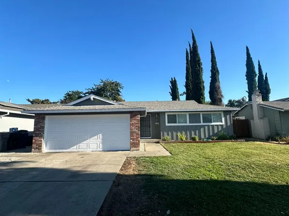 52 Lochmoor Cir, Sacramento, CA 95823
