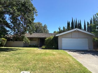 622 Rivercrest Dr, Sacramento, CA 95831