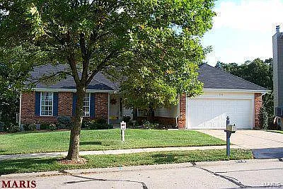 770 Strafford Ridge Dr photo 1