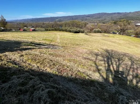 4780 Burke Hill Drive, Ukiah, CA 95482