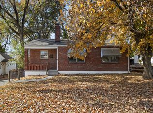 323 Ames Pl, Saint Louis, MO 63135
