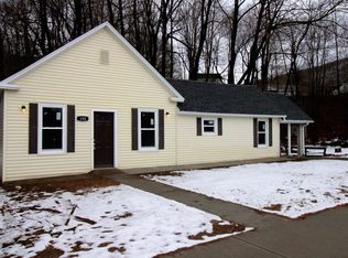 155 Main St, Russell, MA 01071