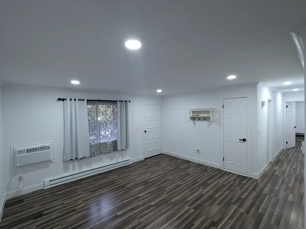 64 Nashville Rd Unit B, Bethel, CT 06801