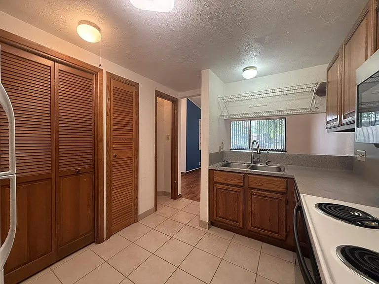 295-295 Mooring Cir #A — Photo 9