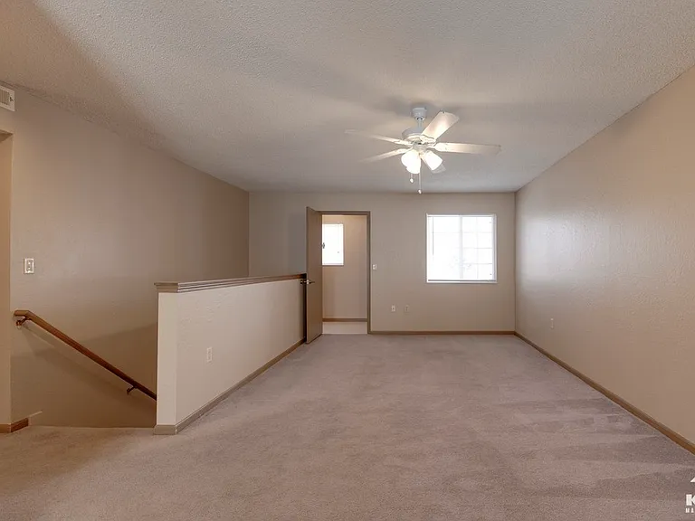 Country Meadow Residences — Photo 6