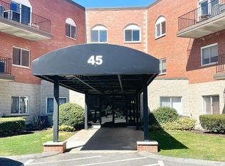 45 Loomis St APT 303, Malden, MA 02148