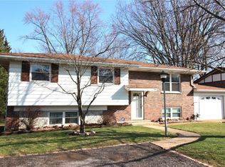 29 Bettina Dr, Swansea, IL