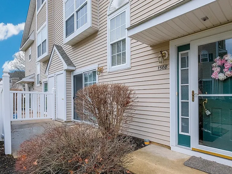 1508 Carol Ct #1508 — Photo 27